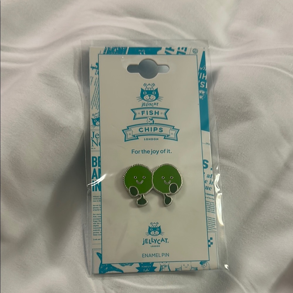 Jellycat Green Peas Enamel Pin London